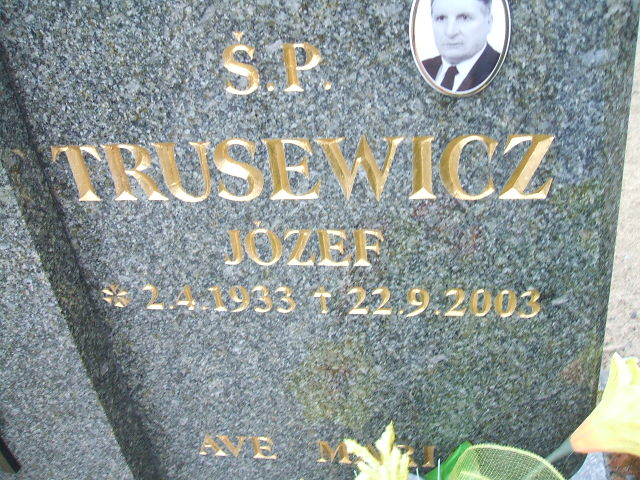 Józef Trusewicz 1933 Okonek - Grobonet - Wyszukiwarka osób pochowanych